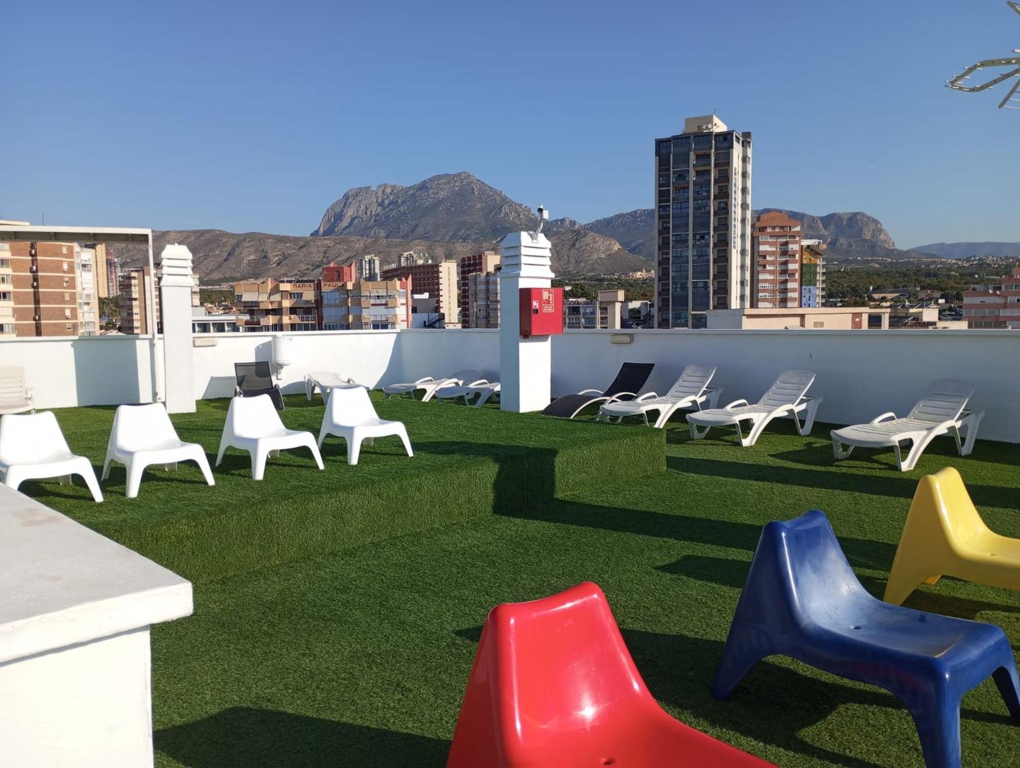 ホテル Fleming Playa Poniente ベニドルム エクステリア 写真